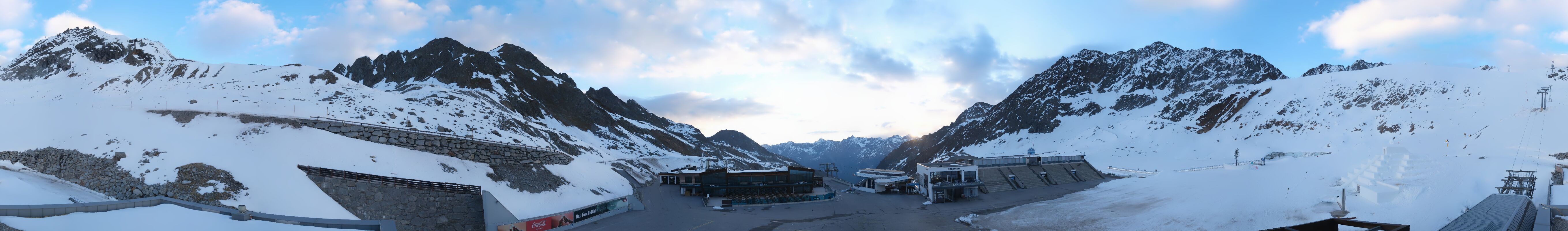 Archiv Foto Webcam Rettenbachgletscher Stadion