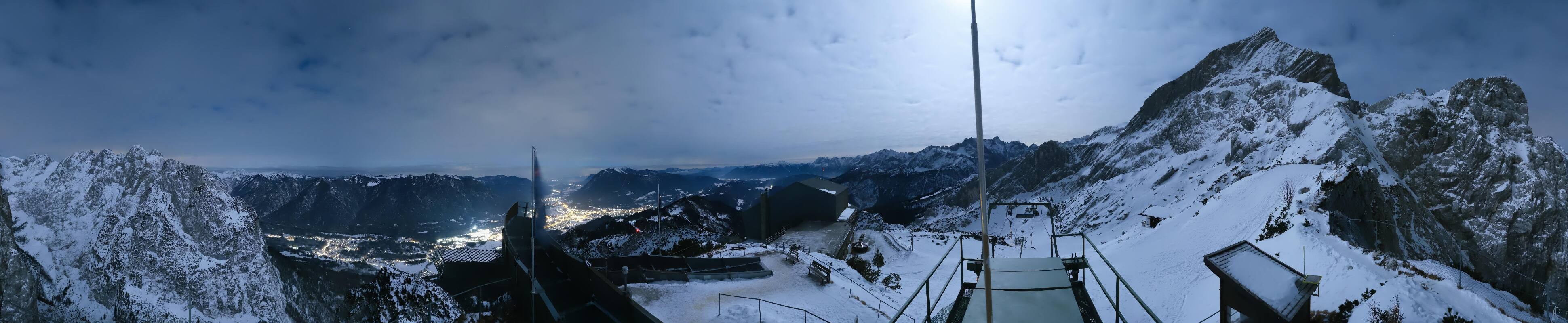 Archiv Foto Webcam Garmisch: Ausblick am Osterfelderkopf