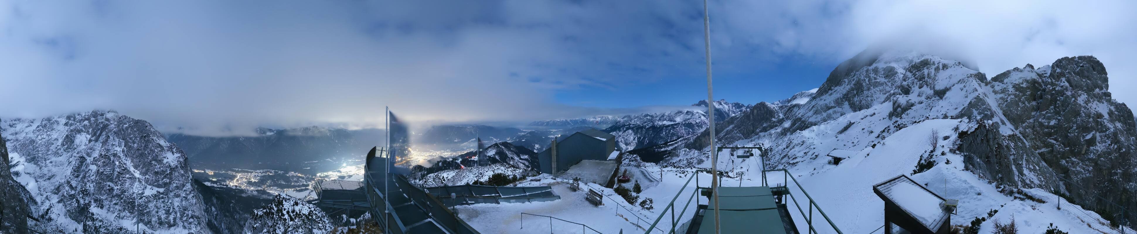Archiv Foto Webcam Garmisch: Ausblick am Osterfelderkopf