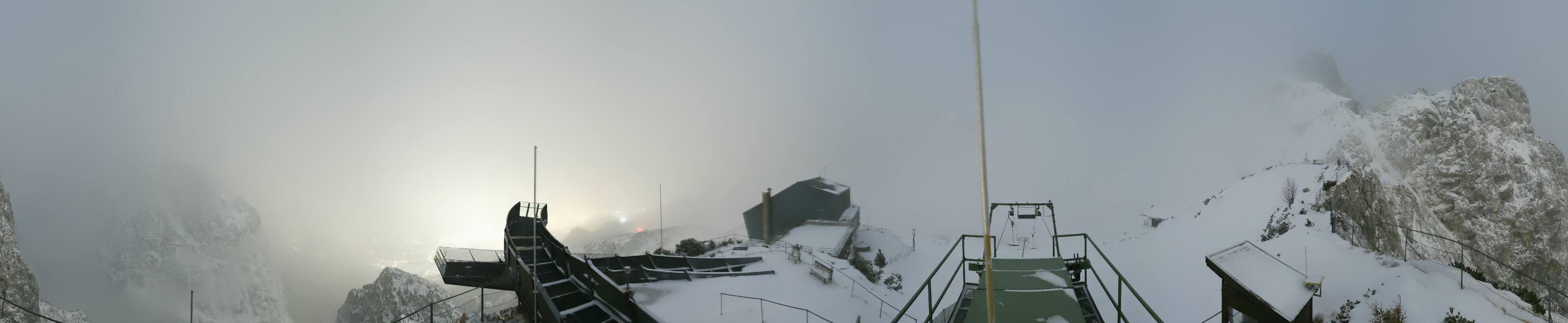 Archiv Foto Webcam Garmisch: Ausblick am Osterfelderkopf