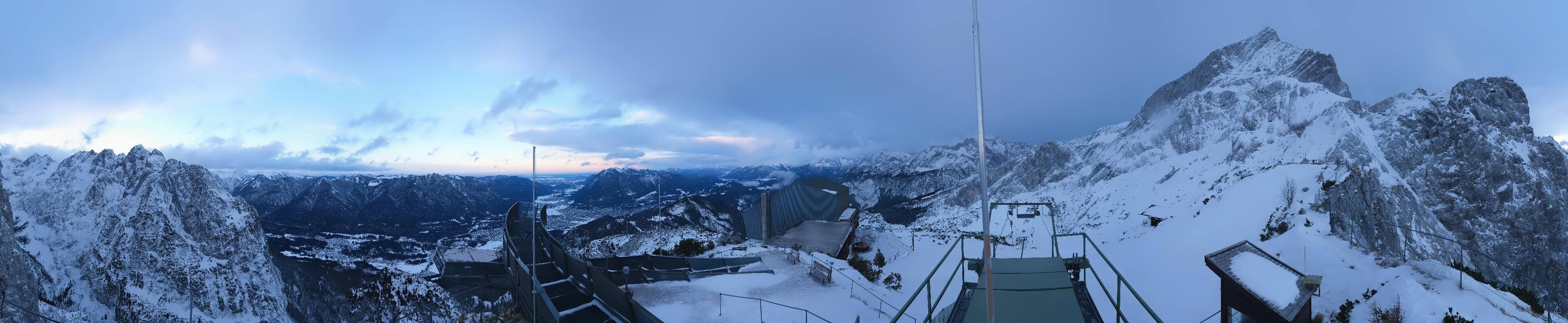 Archiv Foto Webcam Garmisch: Ausblick am Osterfelderkopf