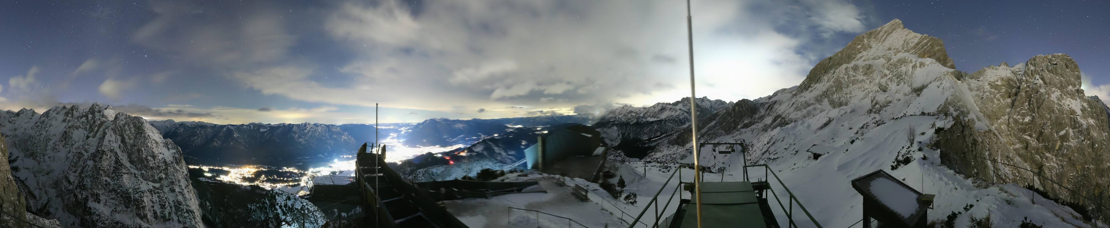 Archiv Foto Webcam Garmisch: Ausblick am Osterfelderkopf