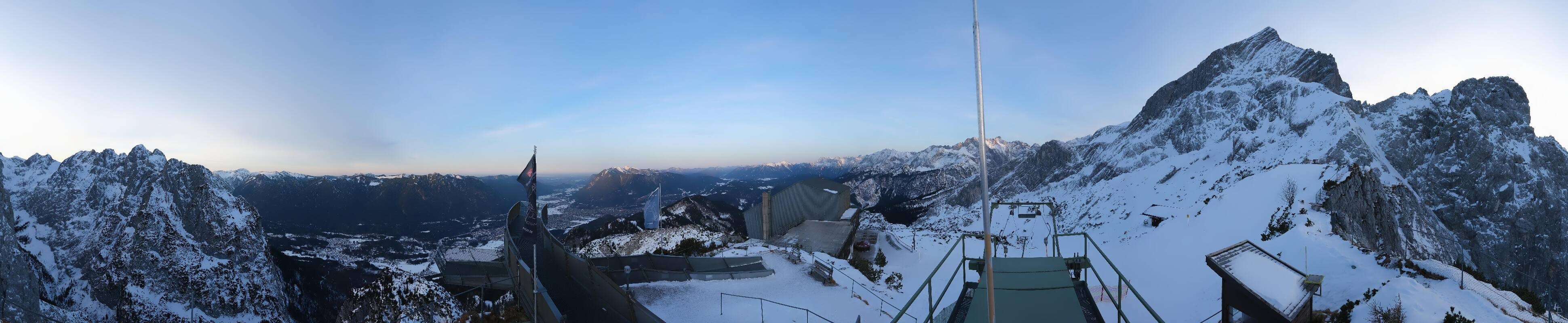 Archiv Foto Webcam Garmisch: Ausblick am Osterfelderkopf
