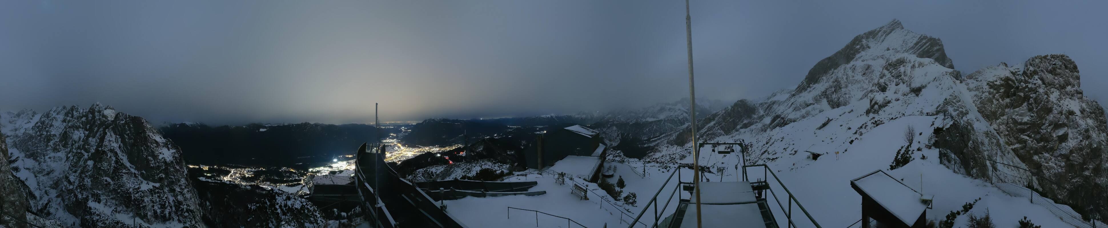 Archiv Foto Webcam Garmisch: Ausblick am Osterfelderkopf