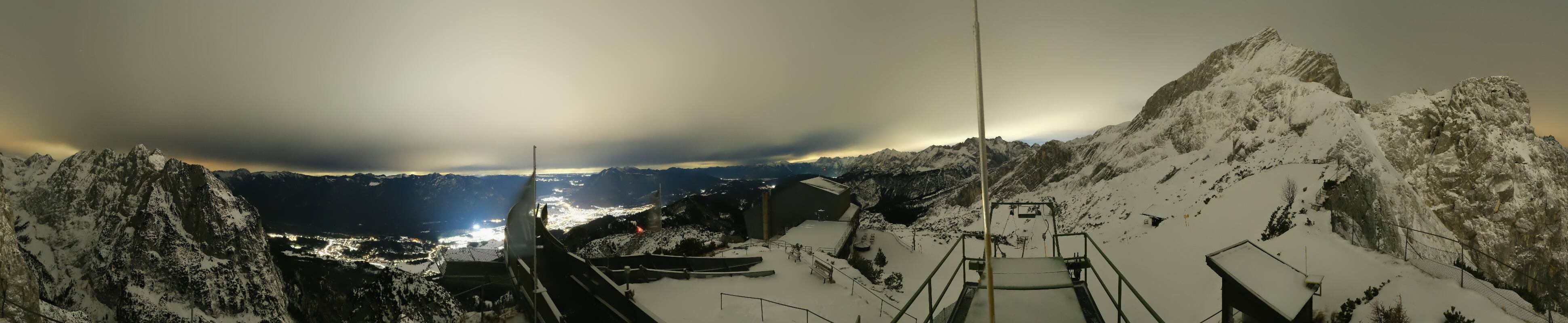 Archiv Foto Webcam Garmisch: Ausblick am Osterfelderkopf