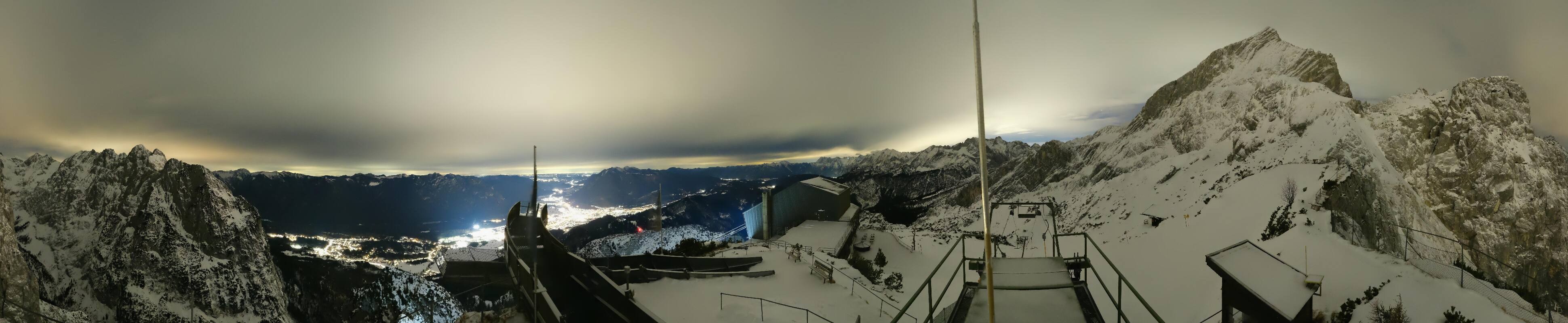 Archiv Foto Webcam Garmisch: Ausblick am Osterfelderkopf