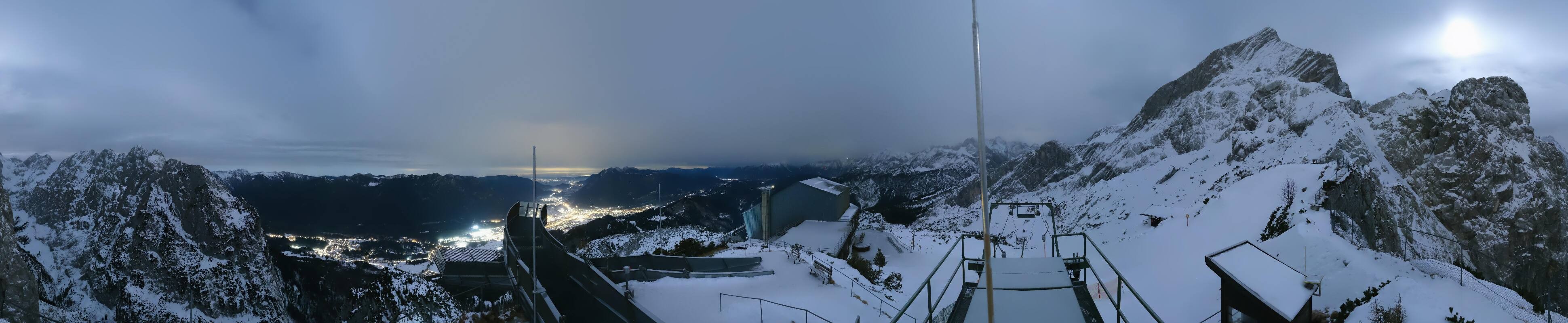 Archiv Foto Webcam Garmisch: Ausblick am Osterfelderkopf