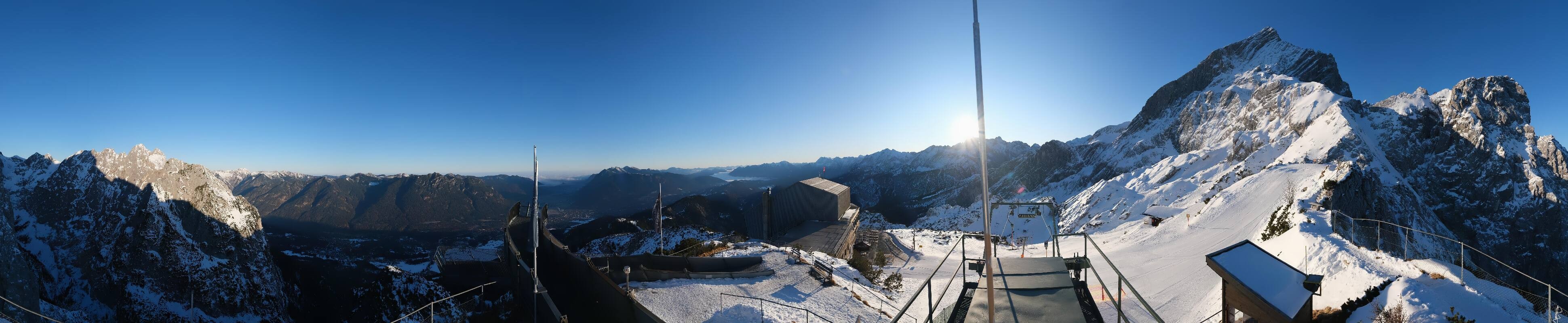 Archiv Foto Webcam Garmisch: Ausblick am Osterfelderkopf