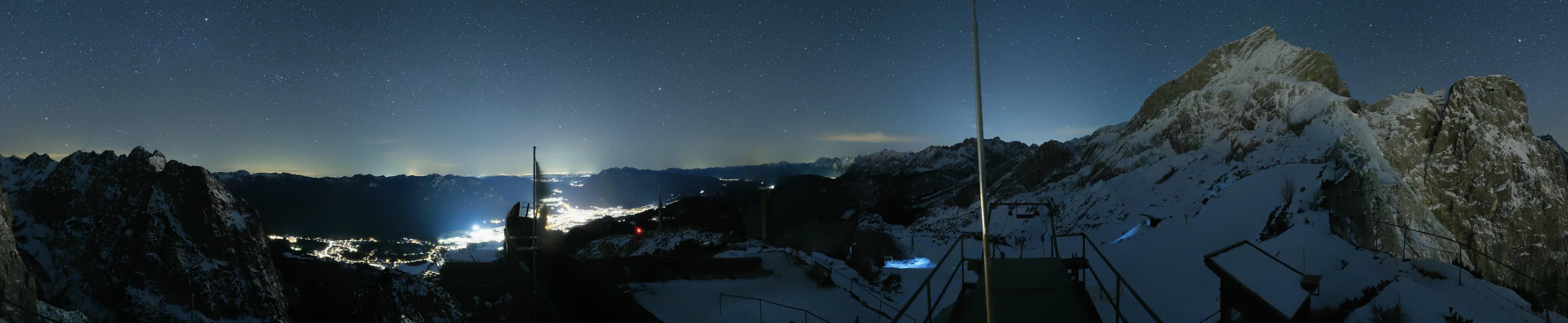 Archiv Foto Webcam Garmisch: Ausblick am Osterfelderkopf