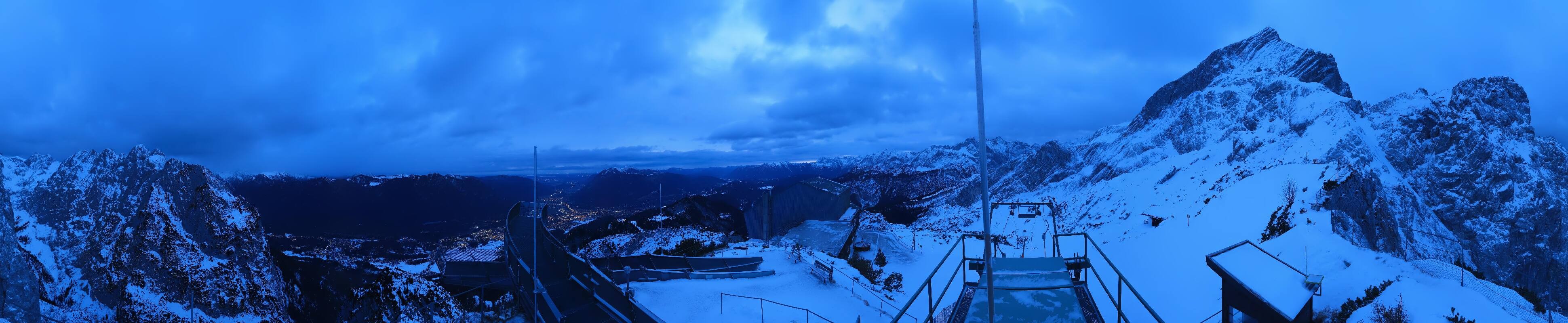 Archiv Foto Webcam Garmisch: Ausblick am Osterfelderkopf