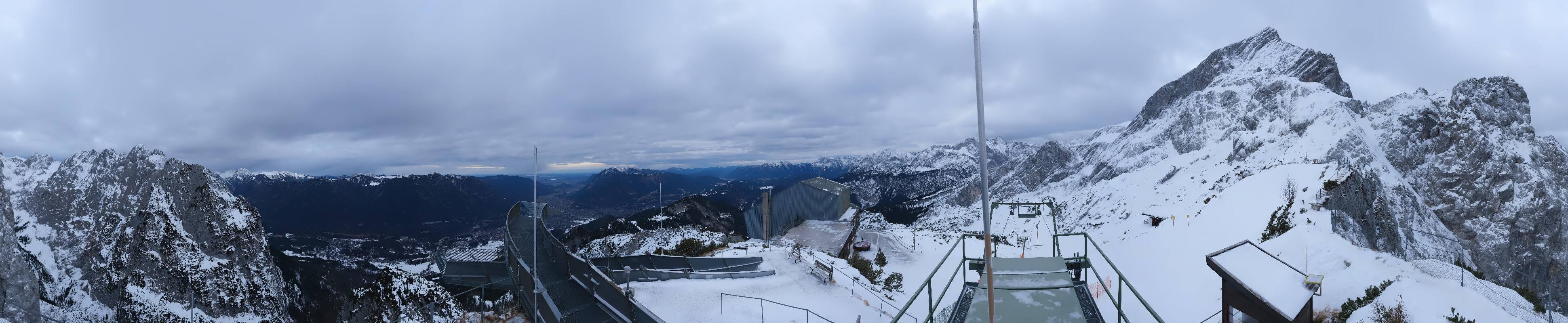 Archiv Foto Webcam Garmisch: Ausblick am Osterfelderkopf