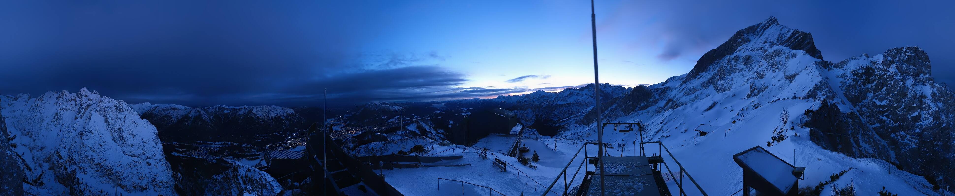 Archiv Foto Webcam Garmisch: Ausblick am Osterfelderkopf