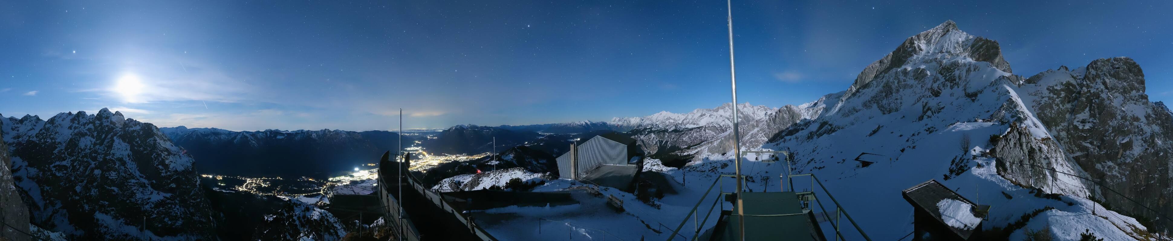 Archiv Foto Webcam Garmisch: Ausblick am Osterfelderkopf