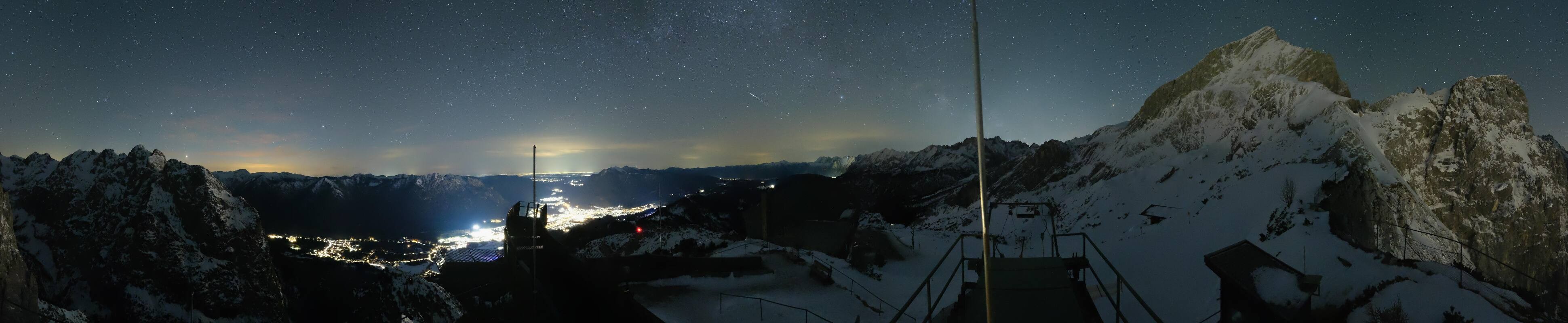 Archiv Foto Webcam Garmisch: Ausblick am Osterfelderkopf