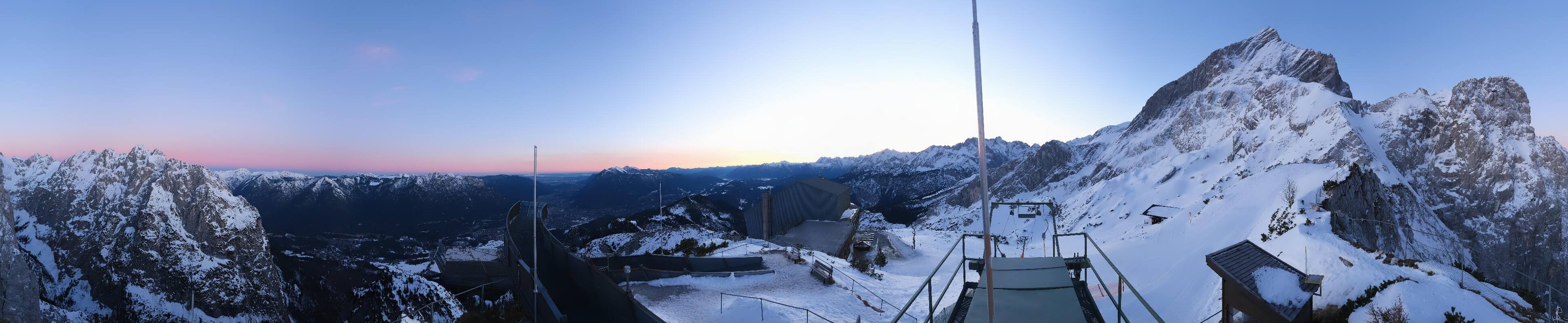Archiv Foto Webcam Garmisch: Ausblick am Osterfelderkopf