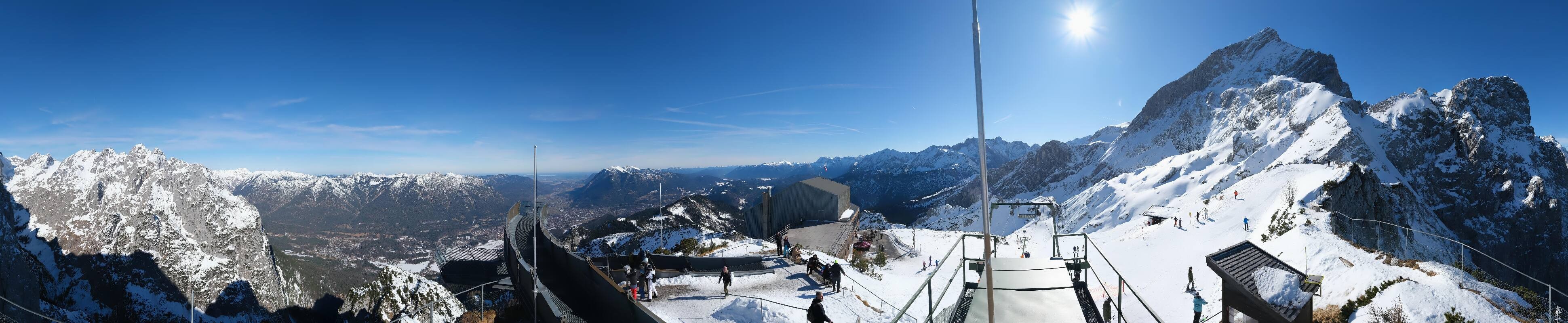Archiv Foto Webcam Garmisch: Ausblick am Osterfelderkopf