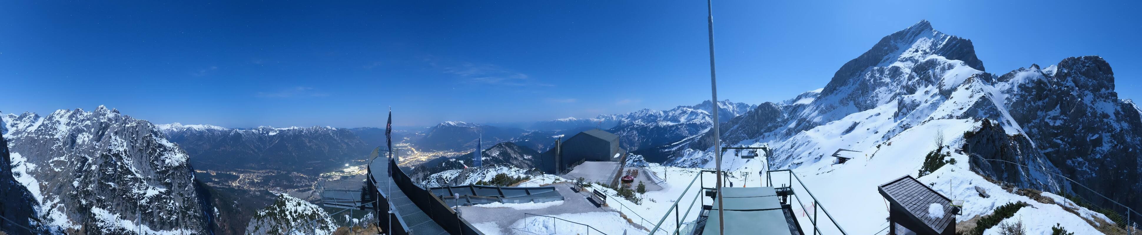 Archiv Foto Webcam Garmisch: Ausblick am Osterfelderkopf