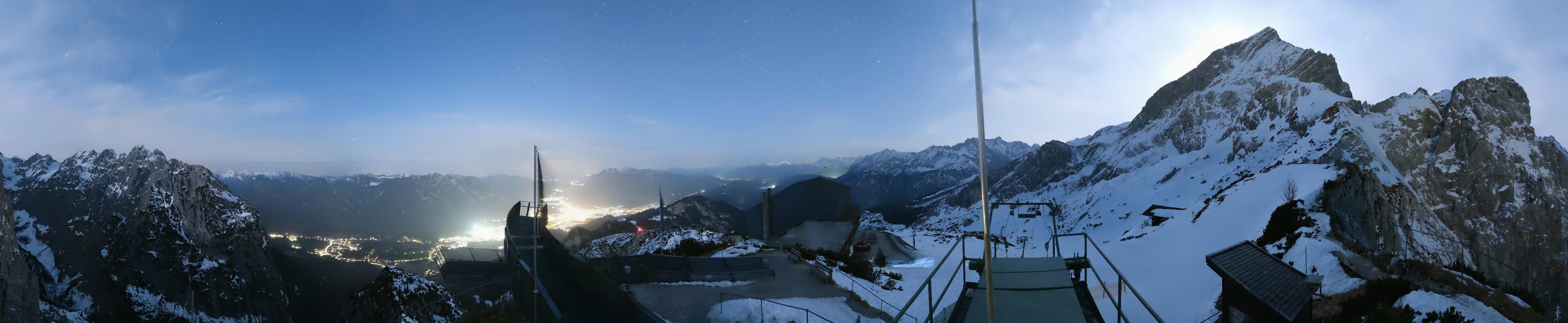 Archiv Foto Webcam Garmisch: Ausblick am Osterfelderkopf