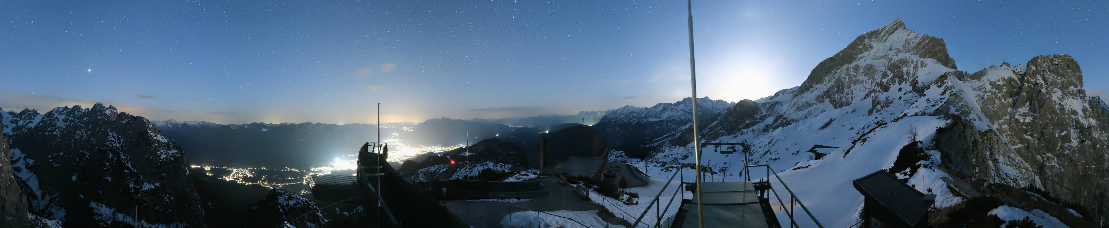 Archiv Foto Webcam Garmisch: Ausblick am Osterfelderkopf