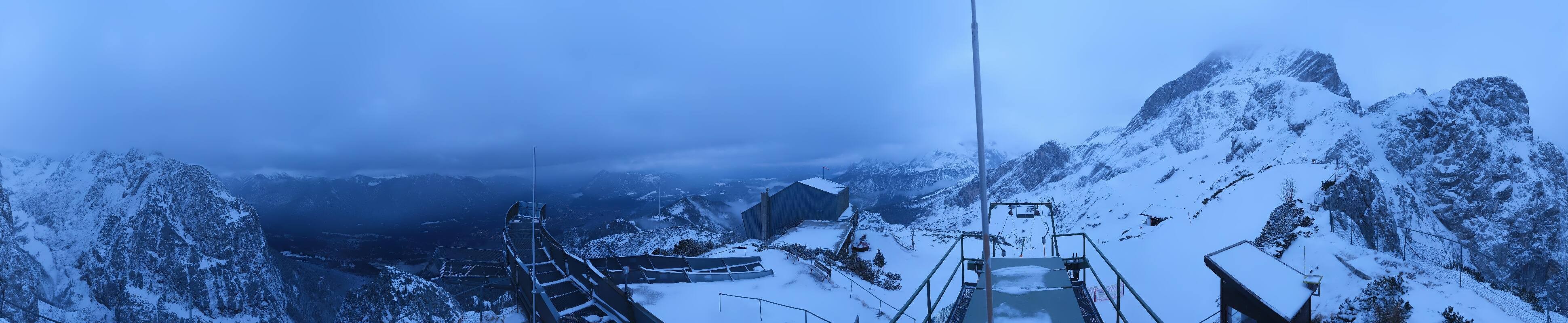 Archiv Foto Webcam Garmisch: Ausblick am Osterfelderkopf