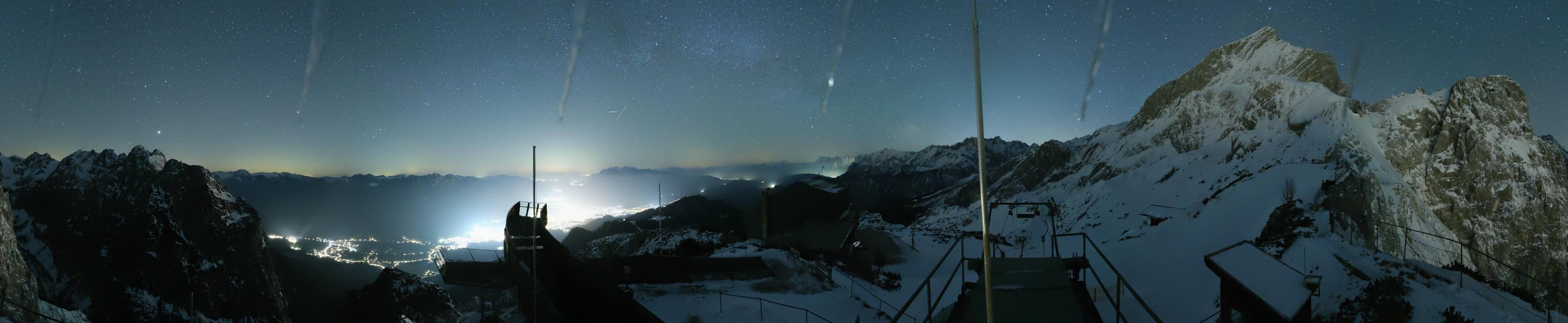 Archiv Foto Webcam Garmisch: Ausblick am Osterfelderkopf