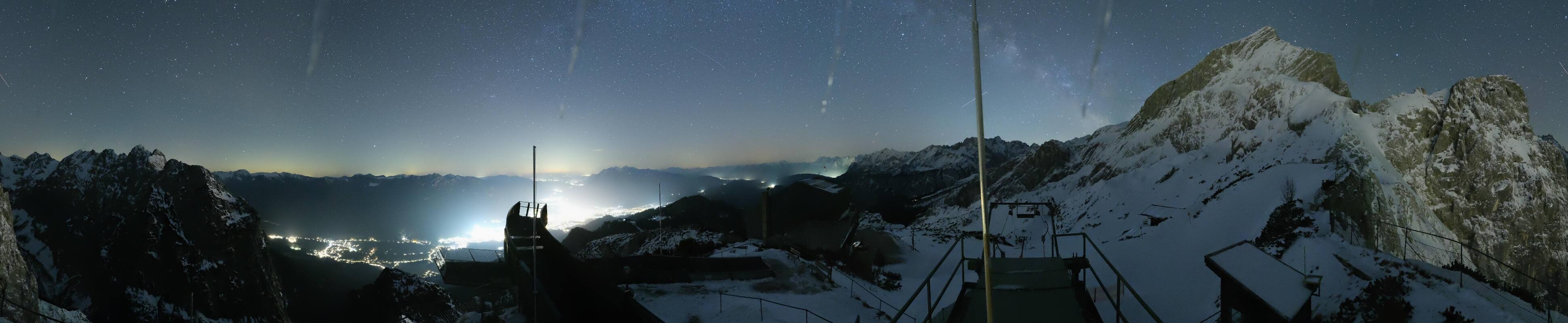 Archiv Foto Webcam Garmisch: Ausblick am Osterfelderkopf