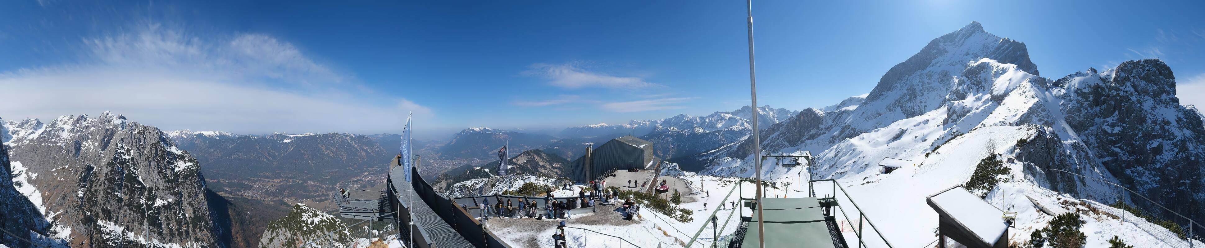 Archiv Foto Webcam Garmisch: Ausblick am Osterfelderkopf