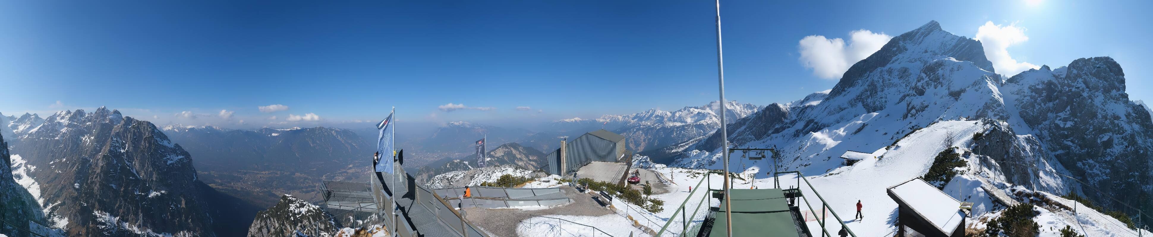 Archiv Foto Webcam Garmisch: Ausblick am Osterfelderkopf