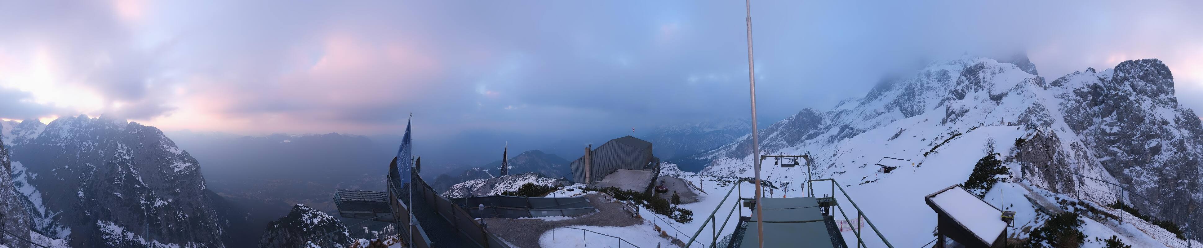 Archiv Foto Webcam Garmisch: Ausblick am Osterfelderkopf