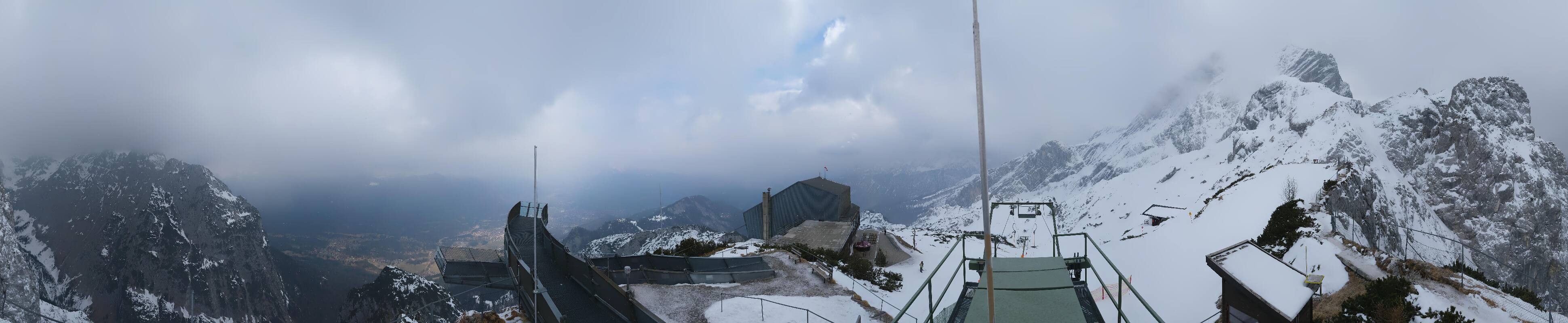 Archiv Foto Webcam Garmisch: Ausblick am Osterfelderkopf