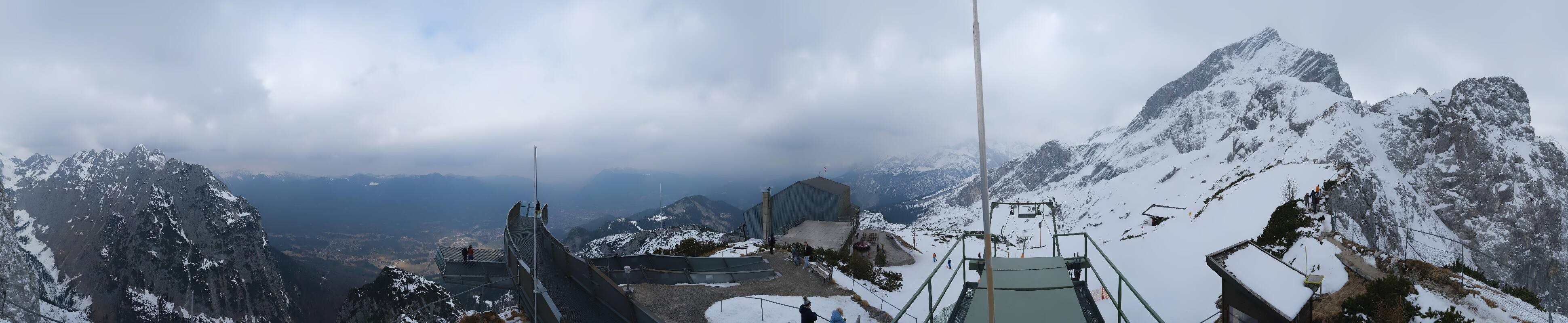 Archiv Foto Webcam Garmisch: Ausblick am Osterfelderkopf