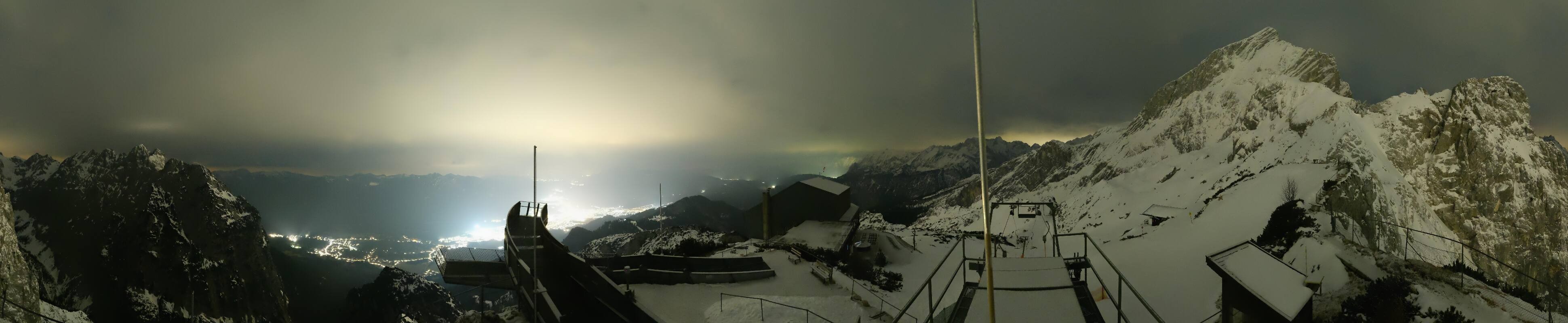 Archiv Foto Webcam Garmisch: Ausblick am Osterfelderkopf