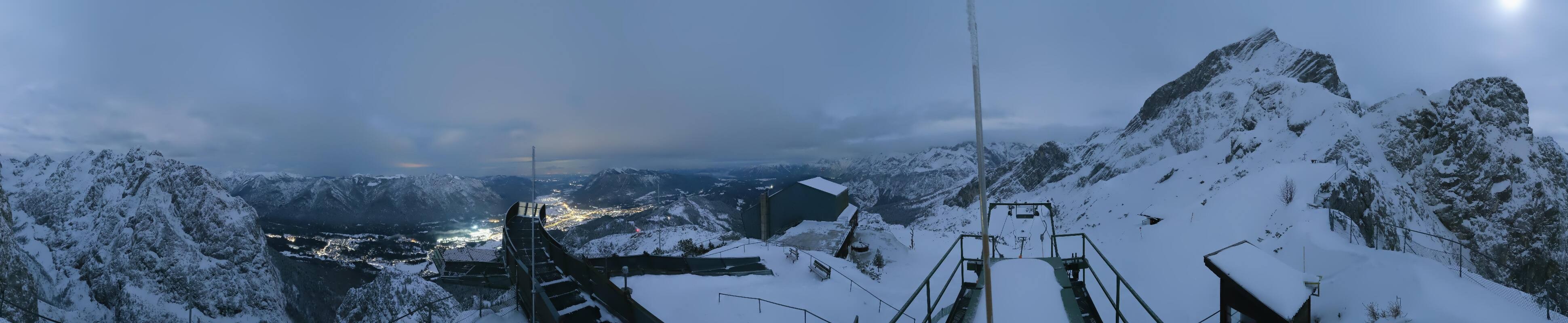 Archiv Foto Webcam Garmisch: Ausblick am Osterfelderkopf