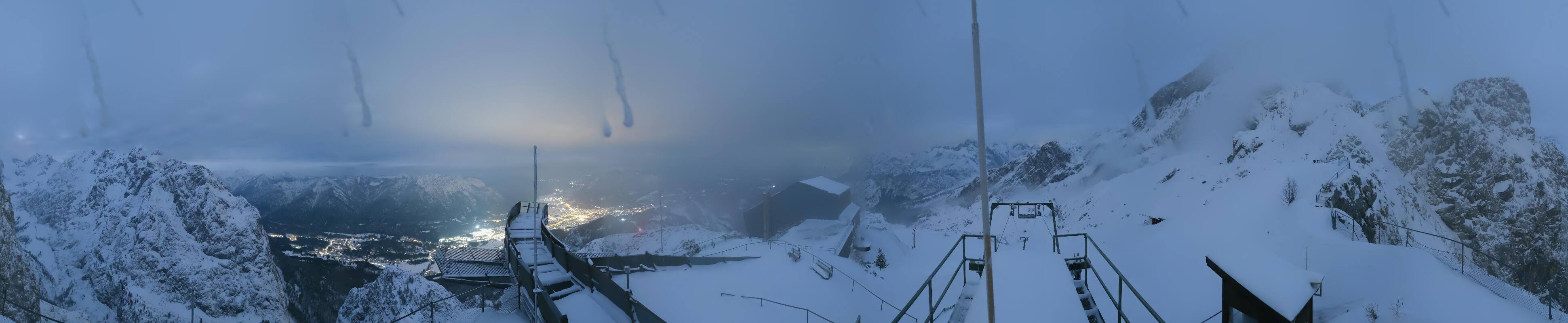 Archiv Foto Webcam Garmisch: Ausblick am Osterfelderkopf