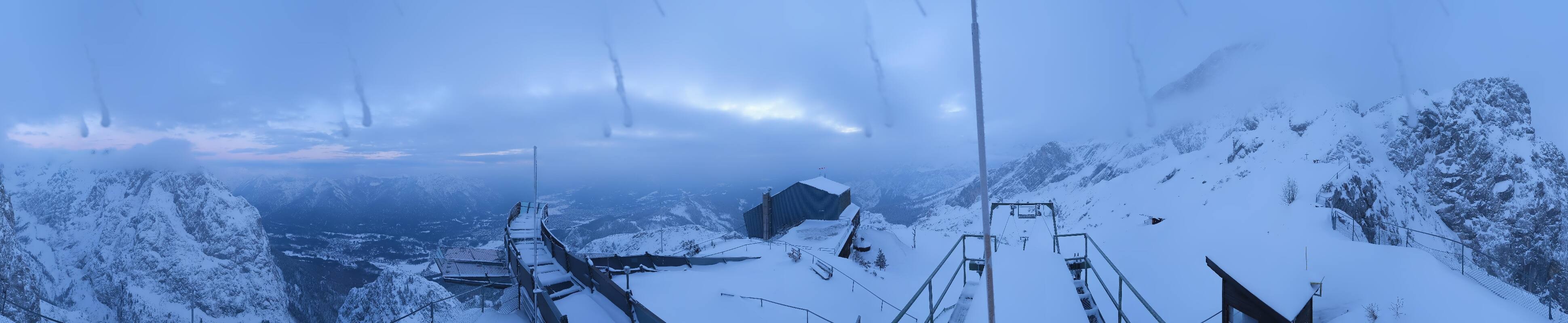 Archiv Foto Webcam Garmisch: Ausblick am Osterfelderkopf