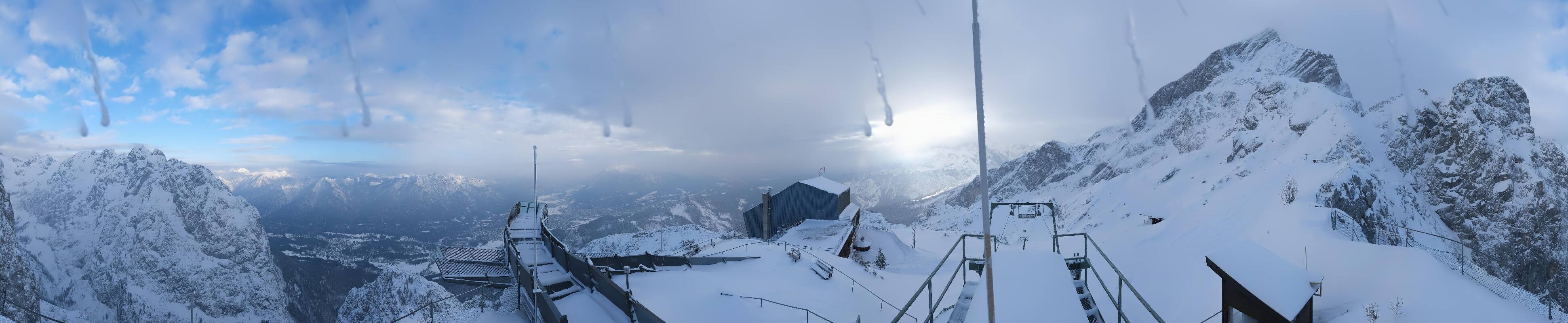 Archiv Foto Webcam Garmisch: Ausblick am Osterfelderkopf