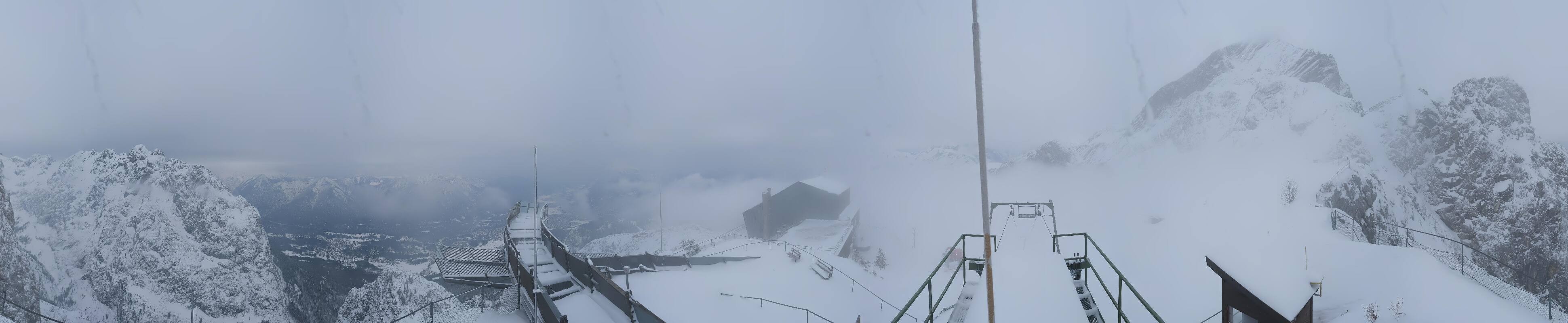 Archiv Foto Webcam Garmisch: Ausblick am Osterfelderkopf