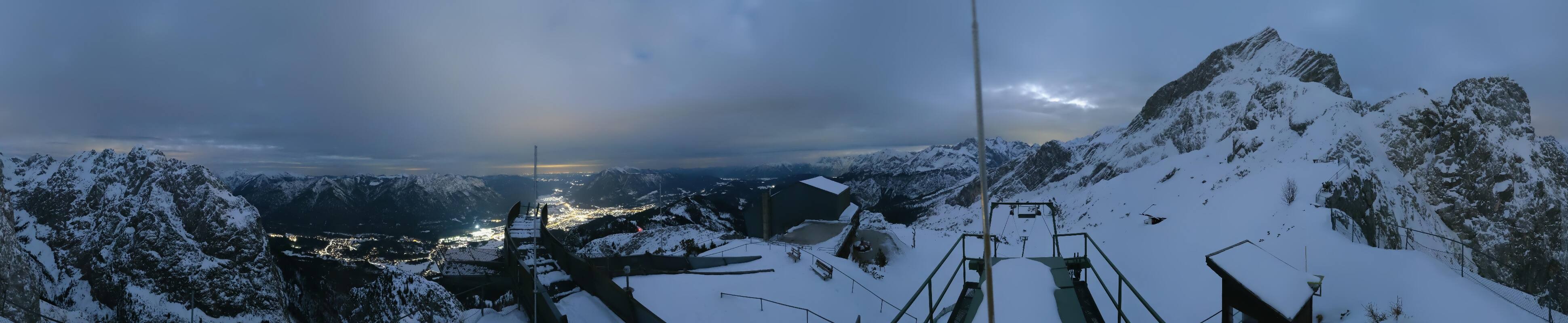 Archiv Foto Webcam Garmisch: Ausblick am Osterfelderkopf