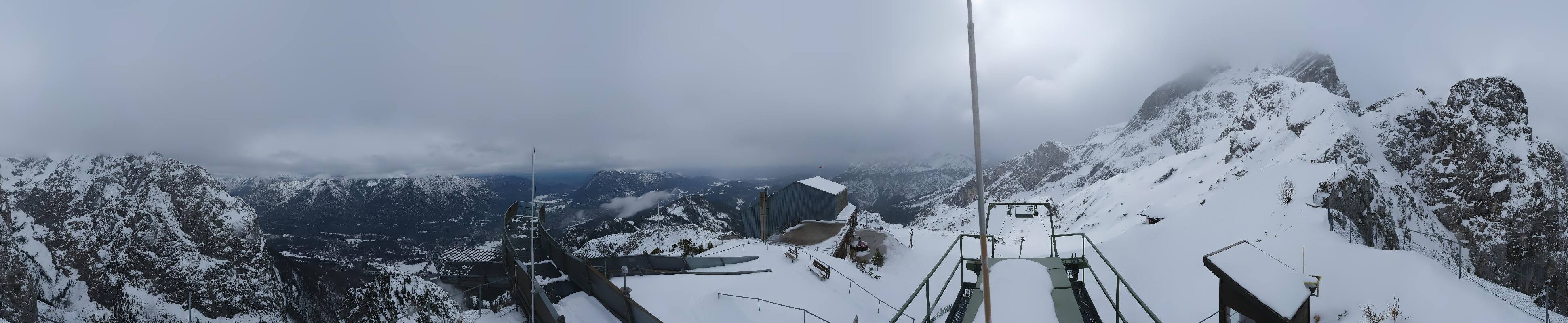 Archiv Foto Webcam Garmisch: Ausblick am Osterfelderkopf