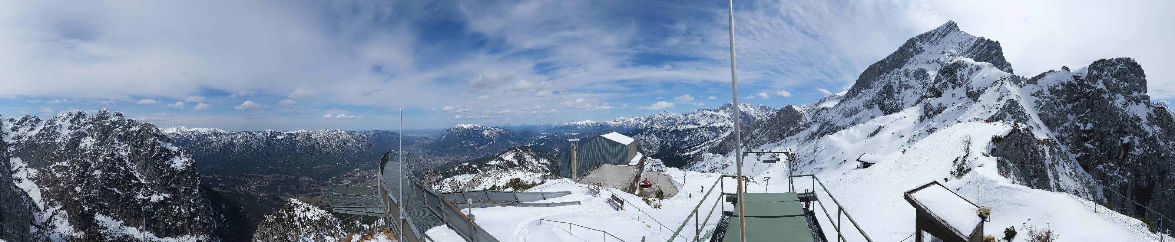 Archiv Foto Webcam Garmisch: Ausblick am Osterfelderkopf