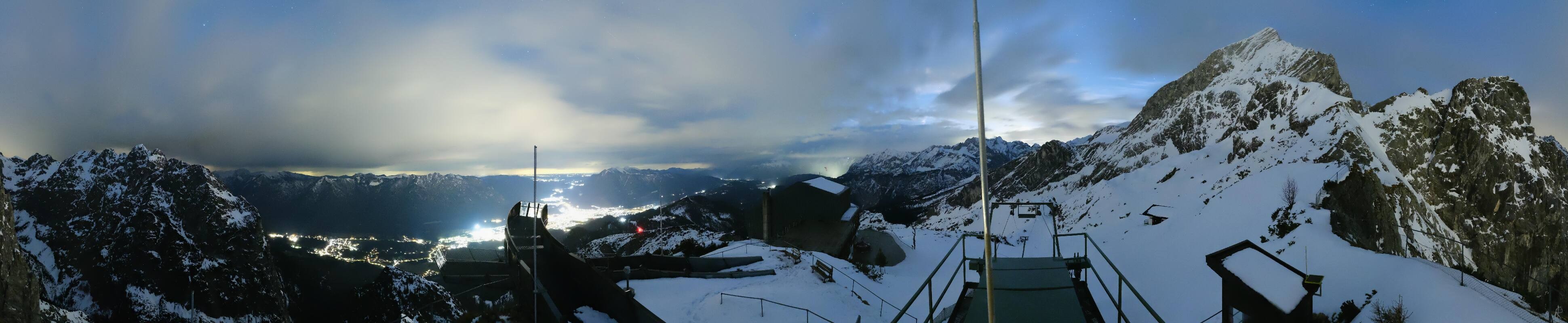 Archiv Foto Webcam Garmisch: Ausblick am Osterfelderkopf