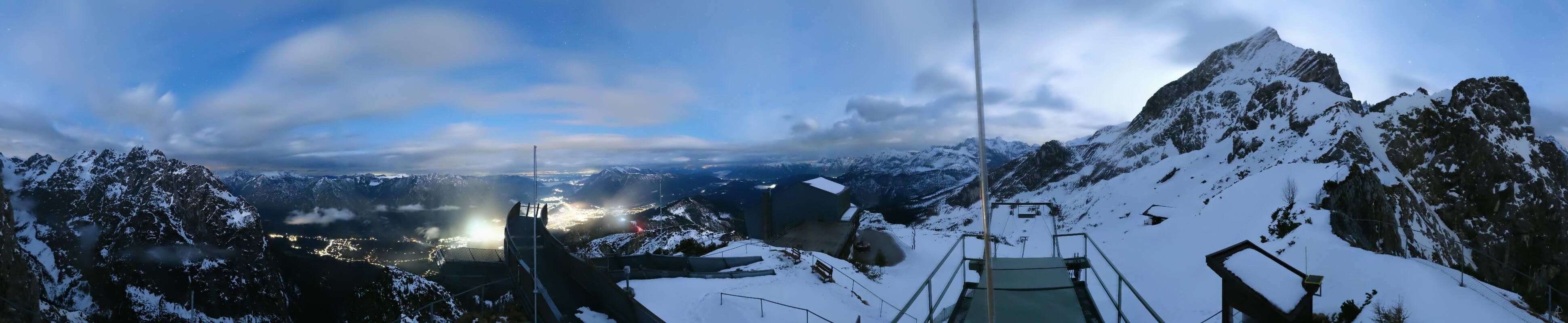 Archiv Foto Webcam Garmisch: Ausblick am Osterfelderkopf