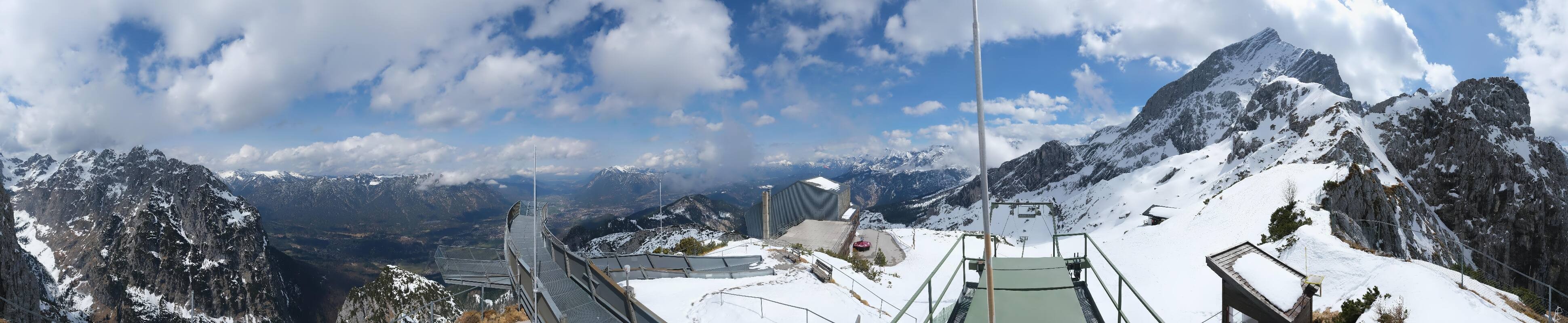 Archiv Foto Webcam Garmisch: Ausblick am Osterfelderkopf