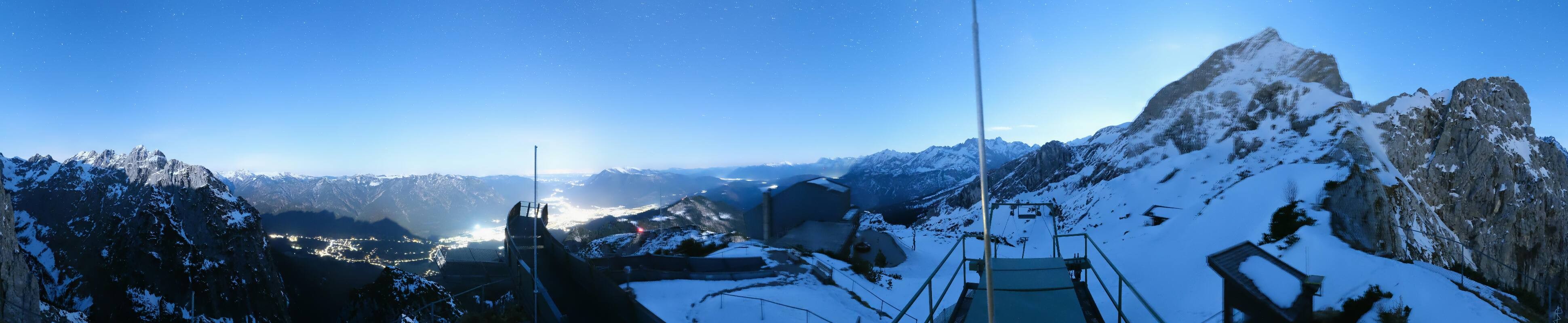 Archiv Foto Webcam Garmisch: Ausblick am Osterfelderkopf