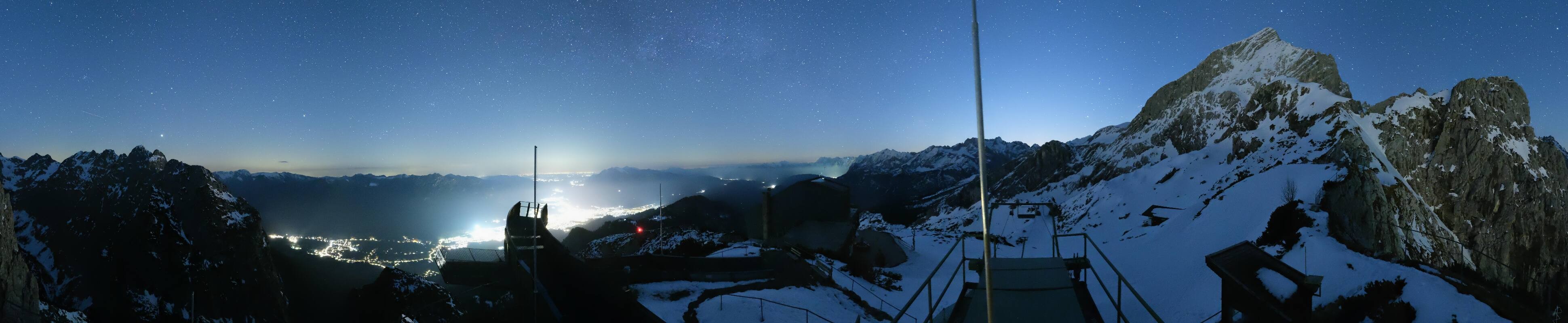 Archiv Foto Webcam Garmisch: Ausblick am Osterfelderkopf
