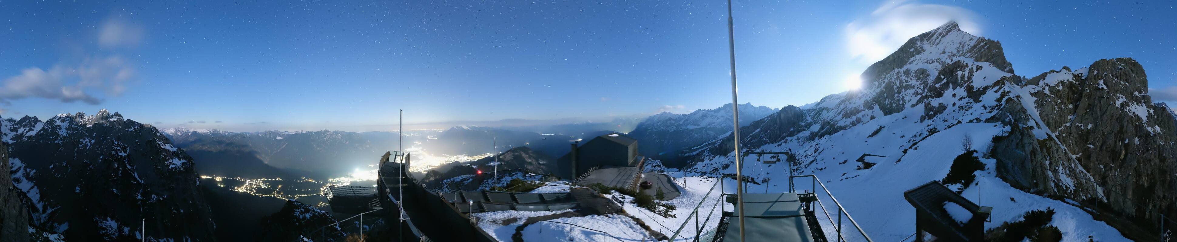 Archiv Foto Webcam Garmisch: Ausblick am Osterfelderkopf