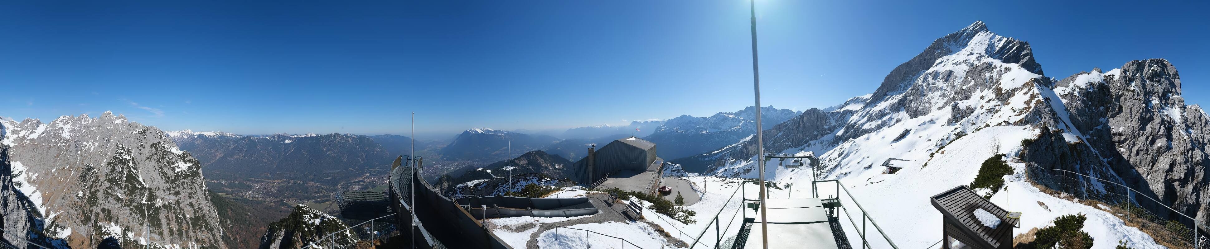Archiv Foto Webcam Garmisch: Ausblick am Osterfelderkopf