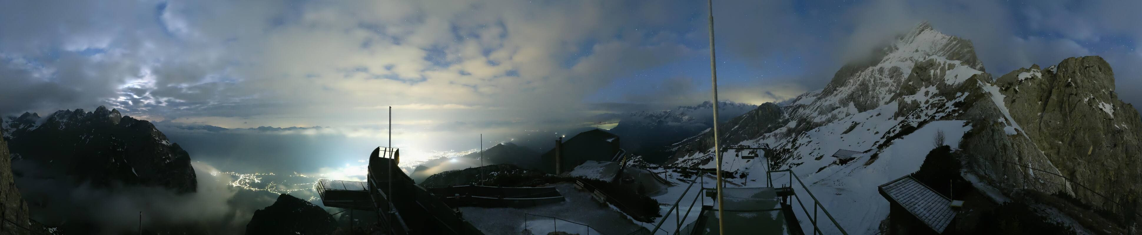 Archiv Foto Webcam Garmisch: Ausblick am Osterfelderkopf