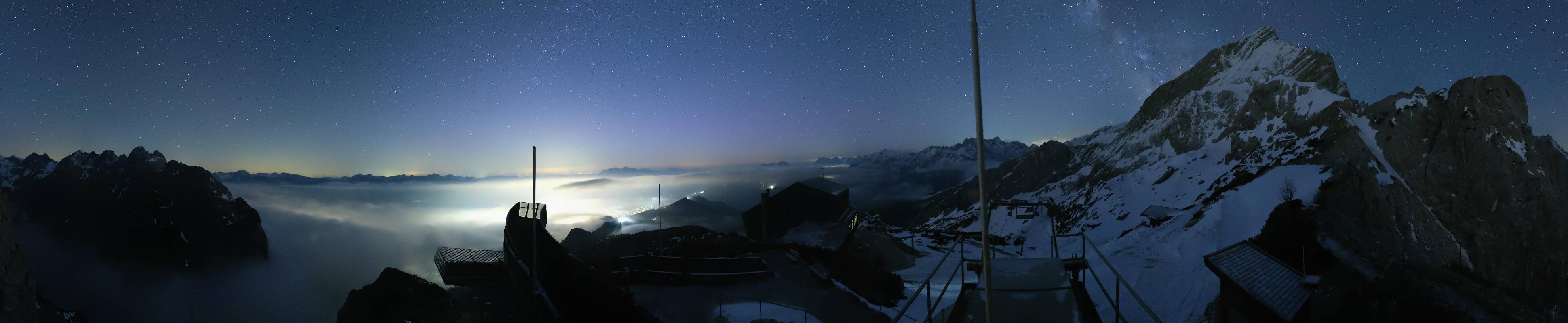 Archiv Foto Webcam Garmisch: Ausblick am Osterfelderkopf