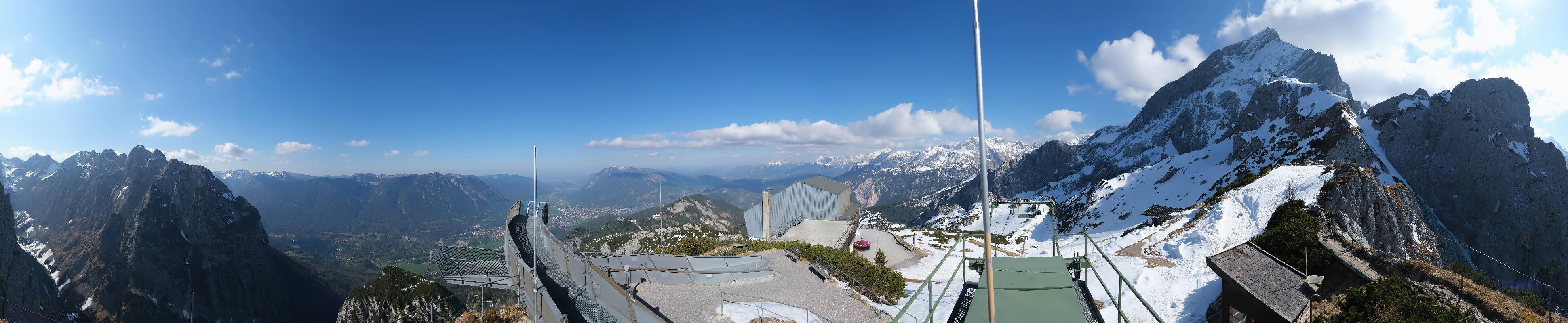 Archiv Foto Webcam Garmisch: Ausblick am Osterfelderkopf